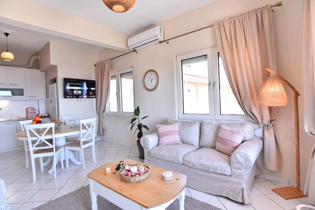 Blue Memories Apartment Kavala Exterior foto